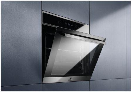 Духовой шкаф Electrolux COE7P31X2 купить за 73&nbsp;390 ₽ в Москве с доставкой по РФ