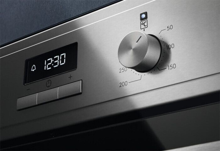 Духовой шкаф Electrolux EOF3H40X купить за 64&nbsp;960 ₽ в Москве с доставкой по РФ