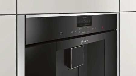 Кофемашина Neff C17KS61H0 - купить онлайн, цена 318 600 ₽, стоимость доставки по МСК и РФ от 300 рублей, заказать сейчас! Кофемашина Neff C17KS61H0 купить за 318 600 ₽ в Москве с доставкой по РФ