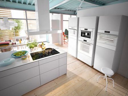 Комби-пароварка Miele DGC6800 BRWS купить за 629&nbsp;750 ₽ в Москве с доставкой по РФ
