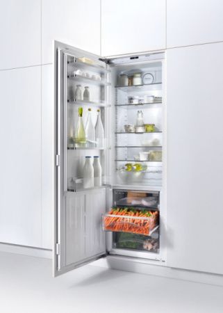 Встраиваемый холодильник Miele K37472iD - купить онлайн, цена 985 700 ₽, стоимость доставки по МСК и РФ от 300 рублей, заказать сейчас! Встраиваемый холодильник Miele K37472iD купить за 985 700 ₽ в Москве с доставкой по РФ