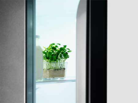 Морозильная камера Electrolux LUT 7ME28 X2 купить за 103&nbsp;020 ₽ в Москве с доставкой по РФ