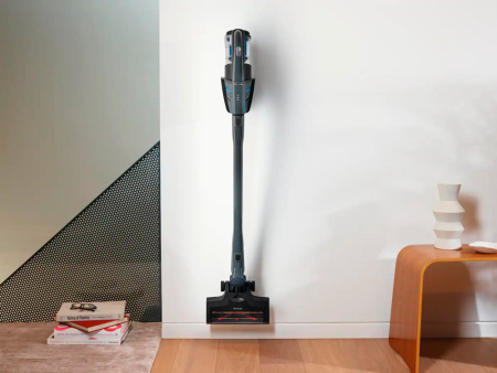 Пылесос Miele SMUL 1 Triflex HX 1 - купить онлайн, цена 142 900 ₽, стоимость доставки по МСК и РФ от 300 рублей, заказать сейчас! Пылесос Miele SMUL 1 Triflex HX 1 купить за 142 900 ₽ в Москве с доставкой по РФ