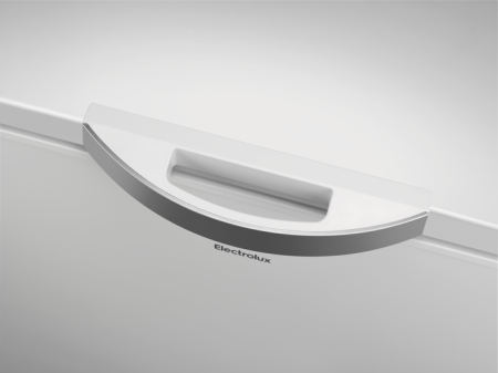 Морозильный ларь Electrolux LCB3LF31W0 купить за 111&nbsp;000 ₽ в Москве с доставкой по РФ