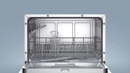 Посудомоечная машина Bosch SKS 41E11 RU купить за 150&nbsp;000 ₽ в Москве с доставкой по РФ
