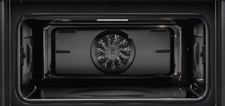 Компактный духовой шкаф AEG KMR761000M купить за 85&nbsp;900 ₽ в Москве с доставкой по РФ