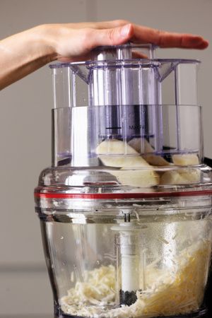 Кухонный комбайн KitchenAid 5KFP1644ECA купить за 49&nbsp;999 ₽ в Москве с доставкой по РФ