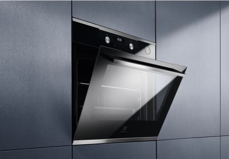 Духовой шкаф Electrolux OKC6H41X купить за 113&nbsp;840 ₽ в Москве с доставкой по РФ