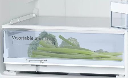 Двухкамерный холодильник Bosch KGN 39NW13 R - купить онлайн, цена 79 999 ₽, стоимость доставки по МСК и РФ от 300 рублей, заказать сейчас! Двухкамерный холодильник Bosch KGN 39NW13 R купить за 79 999 ₽ в Москве с доставкой по РФ