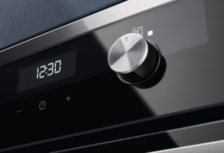 Духовой шкаф Electrolux OKC5H50X купить за 88&nbsp;100 ₽ в Москве с доставкой по РФ
