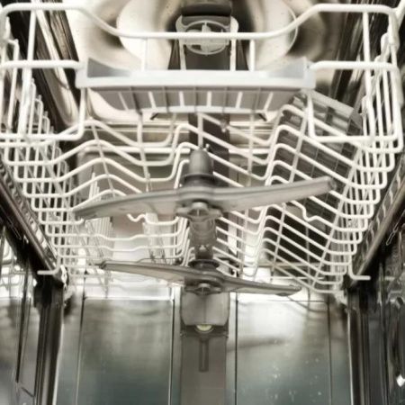 Посудомоечная машина Bosch SPS 30E32 RU купить за 150&nbsp;000 ₽ в Москве с доставкой по РФ