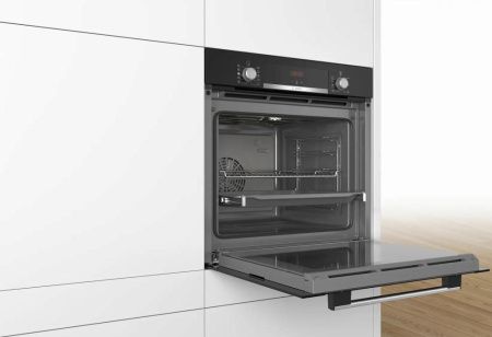 Духовой шкаф Bosch HRA334EB0 купить за 66&nbsp;760.14 ₽ в Москве с доставкой по РФ