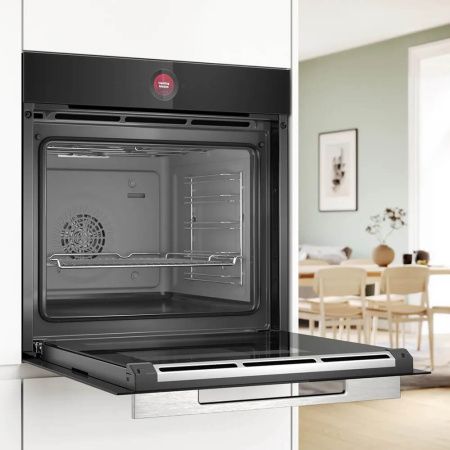 Духовой шкаф Bosch HBG7542B1 купить за 164&nbsp;280.32 ₽ в Москве с доставкой по РФ