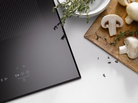 Индукционная варочная панель Miele KM 6381 купить за 327&nbsp;400 ₽ в Москве с доставкой по РФ