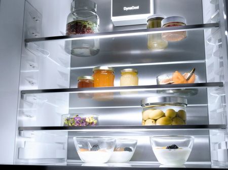 Встраиваемый холодильник Miele KFN 7785 C купить за 422&nbsp;500 ₽ в Москве с доставкой по РФ