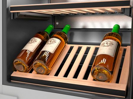 Встраиваемый винный холодильник Miele KWT 6722 iGS OBSW - купить онлайн, цена 741 000 ₽, стоимость доставки по МСК и РФ от 300 рублей, заказать сейчас! Встраиваемый винный холодильник Miele KWT 6722 iGS OBSW купить за 741 000 ₽ в Москве с доставкой по РФ