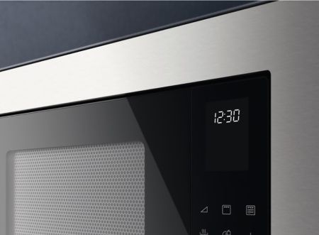 Встраиваемая микроволновая печь Electrolux EMS4253TEX купить за 55&nbsp;560 ₽ в Москве с доставкой по РФ