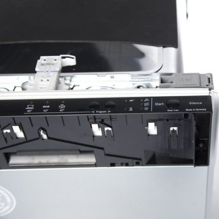 Посудомоечная машина Bosch SPV 30E40 RU купить за 150&nbsp;000 ₽ в Москве с доставкой по РФ