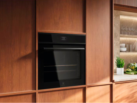 Духовой шкаф Electrolux EOE8P39H купить за 67&nbsp;900 ₽ в Москве с доставкой по РФ