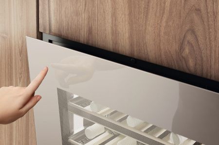 Встраиваемый винный холодильник Miele KWT 7112 iG Pearl beige - купить онлайн, цена 396 500 ₽, стоимость доставки по МСК и РФ от 300 рублей, заказать сейчас! Встраиваемый винный холодильник Miele KWT 7112 iG Pearl beige купить за 396 500 ₽ в Москве с доставкой по РФ