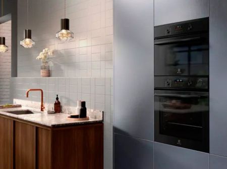 Духовой шкаф Electrolux EOC6P77H купить за 94&nbsp;630 ₽ в Москве с доставкой по РФ