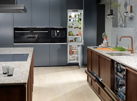 Electrolux EEC967300L купить за 127&nbsp;700 ₽ в Москве с доставкой по РФ