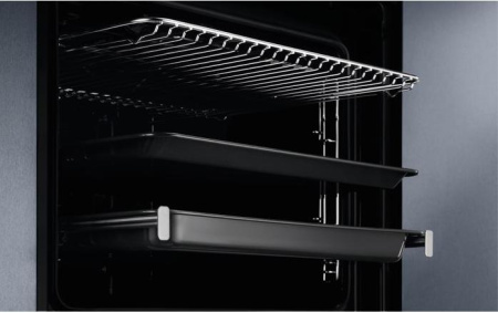 Духовой шкаф Electrolux EZC2430EOX - купить онлайн, цена 88 480 ₽, стоимость доставки по МСК и РФ от 300 рублей, заказать сейчас! Духовой шкаф Electrolux EZC2430EOX купить за 88 480 ₽ в Москве с доставкой по РФ