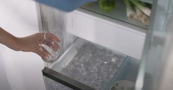 Морозильный ларь Liebherr GT 6121 - купить за 53&nbsp;490.38 ₽ в Москве с доставкой по РФ