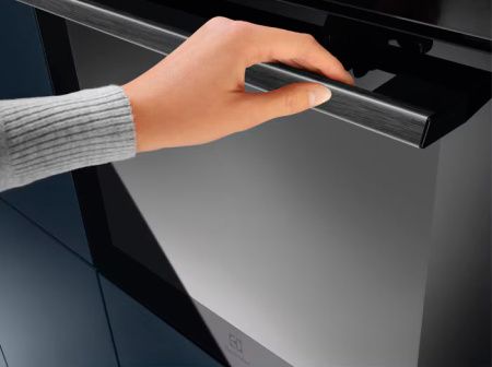 Духовой шкаф Electrolux EOC6P77H купить за 94&nbsp;630 ₽ в Москве с доставкой по РФ