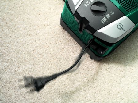 Пылесос Miele SDCB 3 Compact C2 HEPA изумрудный купить за 72&nbsp;500 ₽ в Москве с доставкой по РФ