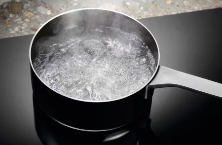 Варочная панель Electrolux LIV 63431 BK купить за 48&nbsp;980 ₽ в Москве с доставкой по РФ