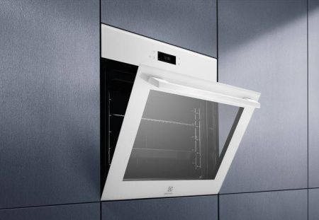 Духовой шкаф Electrolux EOE8P39WV купить за 124&nbsp;320 ₽ в Москве с доставкой по РФ