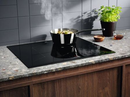 Варочная панель Electrolux EIS62443 купить за 60&nbsp;050 ₽ в Москве с доставкой по РФ