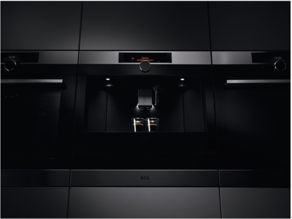 Встраиваемая кофемашина AEG KKK994500M - купить за 300&nbsp;570 ₽ в Москве с доставкой по РФ