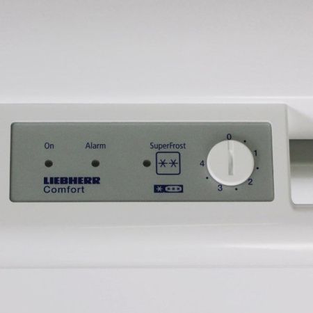 Морозильный ларь Liebherr GT 3032 - купить онлайн, цена 126 790.42 ₽, стоимость доставки по МСК и РФ от 300 рублей, заказать сейчас! Морозильный ларь Liebherr GT 3032 купить за 126 790.42 ₽ в Москве с доставкой по РФ