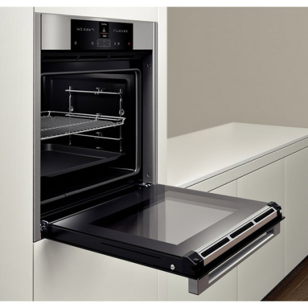 Духовой шкаф Neff B15CR22N0R купить за 377&nbsp;300 ₽ в Москве с доставкой по РФ