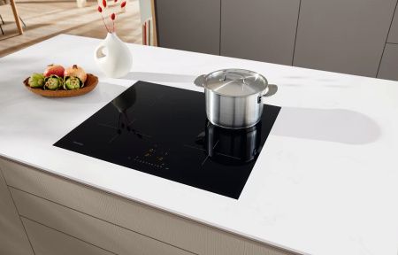Индукционная варочная панель Miele KM 7361 FL купить за 110&nbsp;500 ₽ в Москве с доставкой по РФ