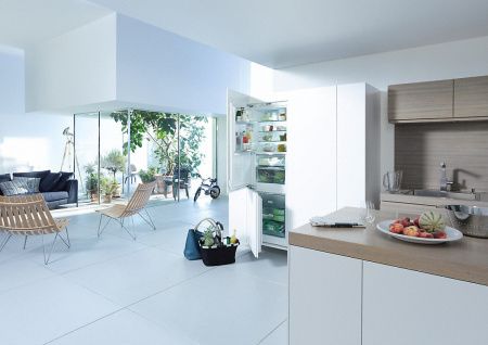 Встраиваемый холодильник Miele KFN 37682 iD купить за 985&nbsp;600 ₽ в Москве с доставкой по РФ