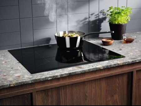 Варочная панель Electrolux EIS 6134 купить за 78&nbsp;300 ₽ в Москве с доставкой по РФ