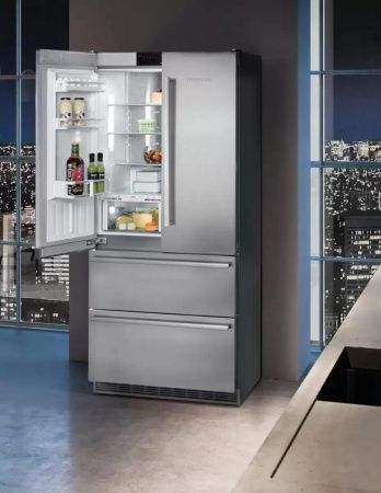 Холодильник Liebherr CBNes 6256 PremiumPlus BioFresh NoFrost - купить онлайн, цена 1 379 490.23 ₽, стоимость доставки по МСК и РФ от 300 рублей, заказать сейчас! Холодильник Liebherr CBNes 6256 PremiumPlus BioFresh NoFrost купить за 1 379 490.23 ₽ в Москве с доставкой по РФ