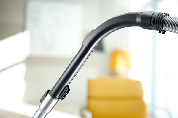 Пылесос Miele SDBB 3 Compact C 2 Cat Dog - купить за 81&nbsp;100 ₽ в Москве с доставкой по РФ