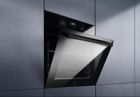 Духовой шкаф Electrolux EOD5H70BZ купить за 54&nbsp;840 ₽ в Москве с доставкой по РФ
