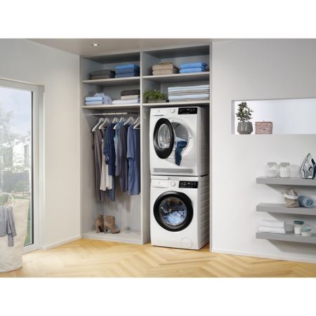 Стиральная машина Electrolux EW6F3R41S купить за 239&nbsp;500 ₽ в Москве с доставкой по РФ