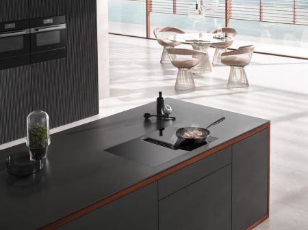 Индукционная варочная панель Miele KMDA 7272 FL U - купить онлайн, цена 344 300 ₽, стоимость доставки по МСК и РФ от 300 рублей, заказать сейчас! Индукционная варочная панель Miele KMDA 7272 FL U купить за 344 300 ₽ в Москве с доставкой по РФ