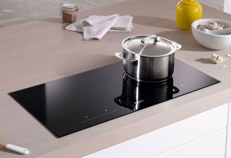 Индукционная варочная панель Miele KM 6381 купить за 327&nbsp;400 ₽ в Москве с доставкой по РФ