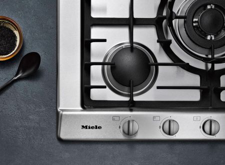 Газовая варочная панель Miele KM 2032 купить за 168&nbsp;900 ₽ в Москве с доставкой по РФ
