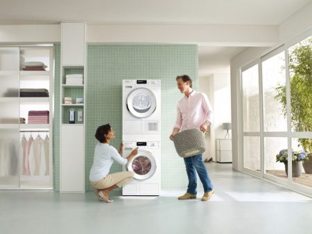 Сушильная машина Miele TMR640WP WhiteEdition купить за 340&nbsp;150 ₽ в Москве с доставкой по РФ