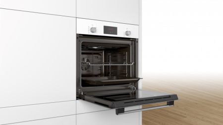 Встраиваемый духовой шкаф BOSCH HBF114EV0R купить за 61&nbsp;250.49 ₽ в Москве с доставкой по РФ