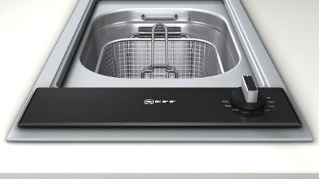 Фритюрница Neff N33TK00N0 купить за 720&nbsp;200 ₽ в Москве с доставкой по РФ