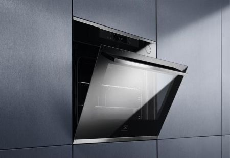 Духовой шкаф Electrolux KOCBP39WX - купить онлайн, цена 423 360 ₽, стоимость доставки по МСК и РФ от 300 рублей, заказать сейчас! Духовой шкаф Electrolux KOCBP39WX купить за 423 360 ₽ в Москве с доставкой по РФ